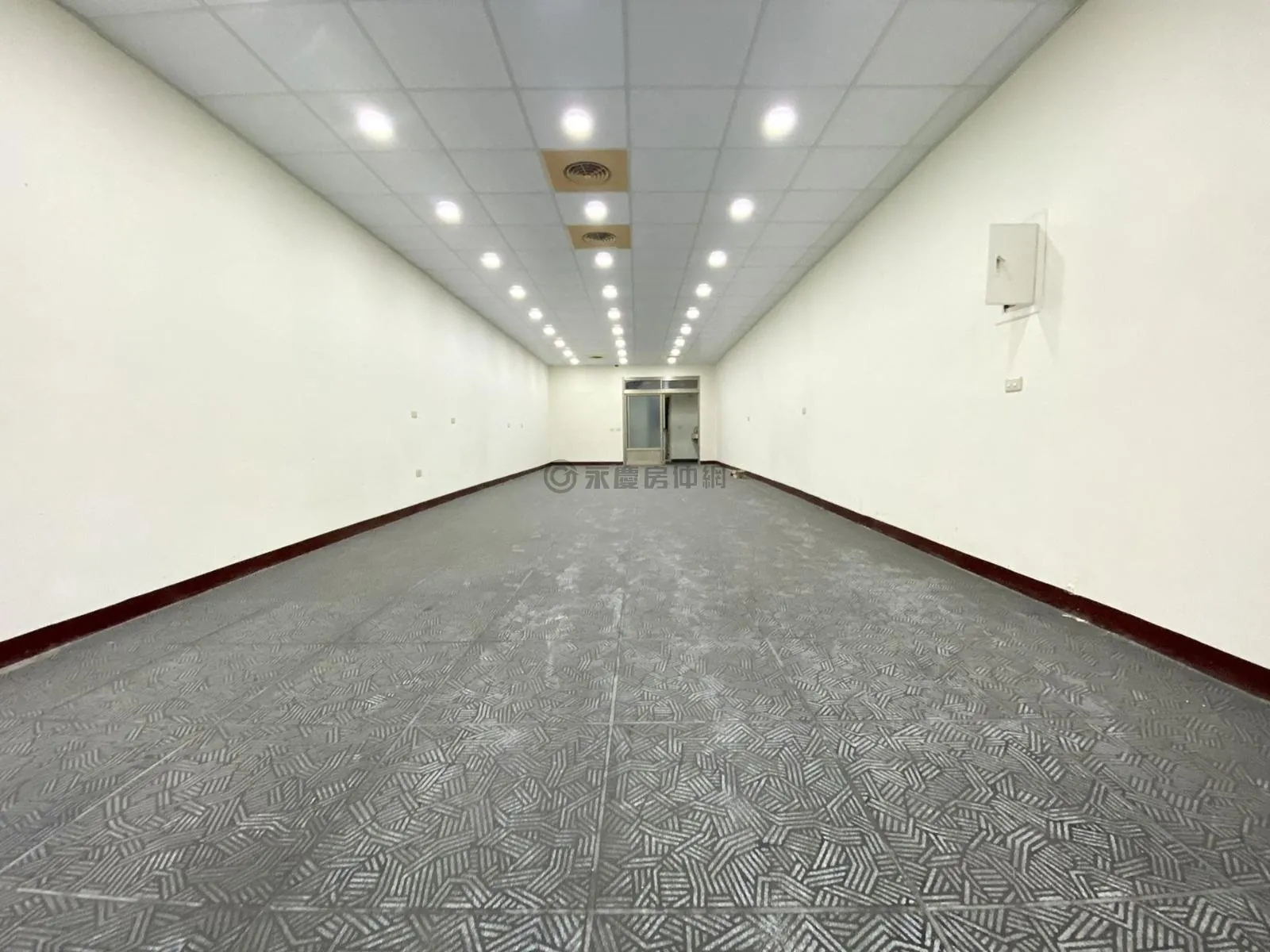 鶯桃路邊未來永吉捷運站旁傳家透天店面