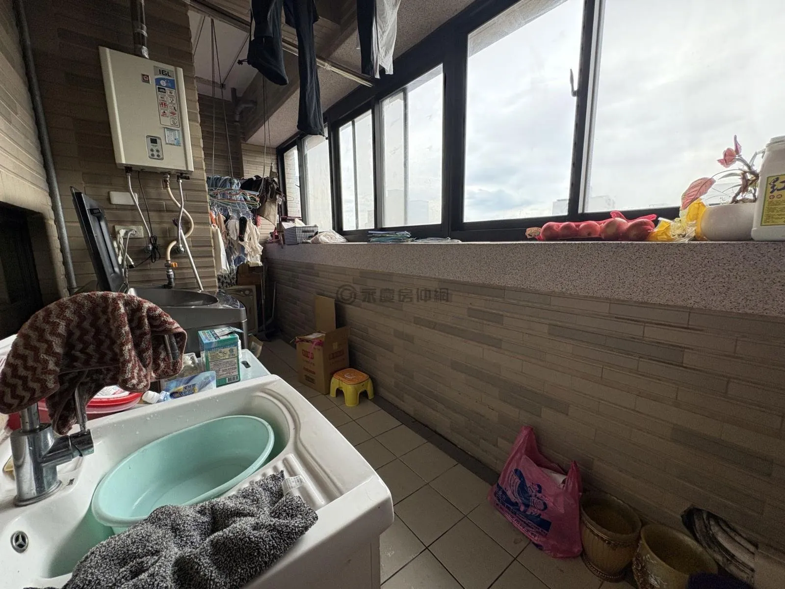尖山君邑雷諾瓦朱樓翠閣3+1房雙車 第 6 張