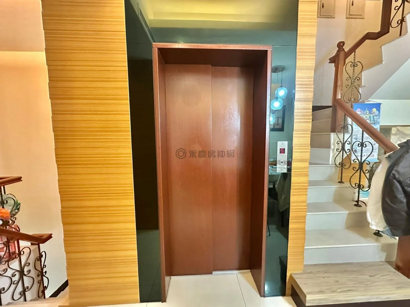 未來捷運華登經典8電梯透天店住辦 第 18 張