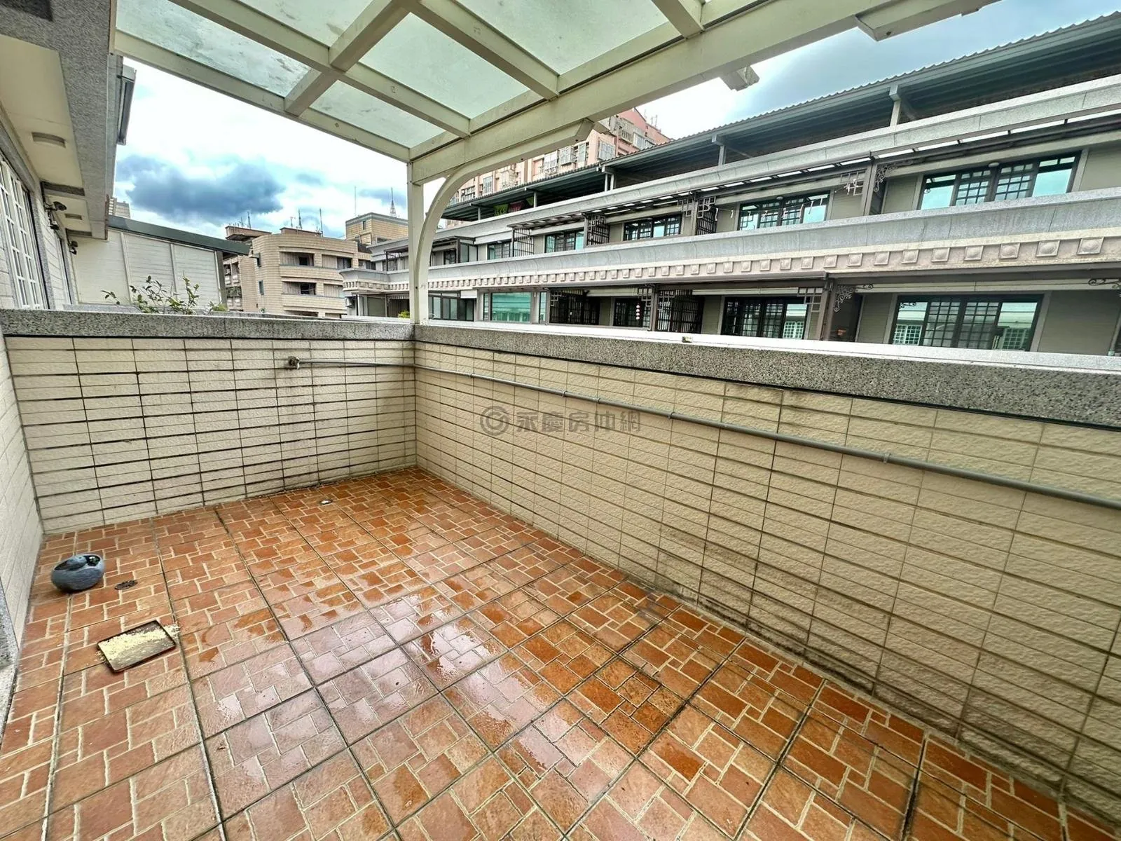 未來捷運華登經典8電梯透天店住辦 第 19 張