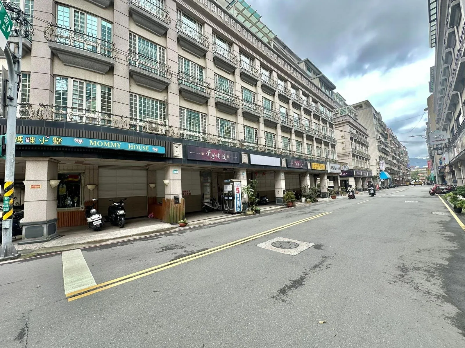 未來捷運華登經典8電梯透天店住辦 第 21 張