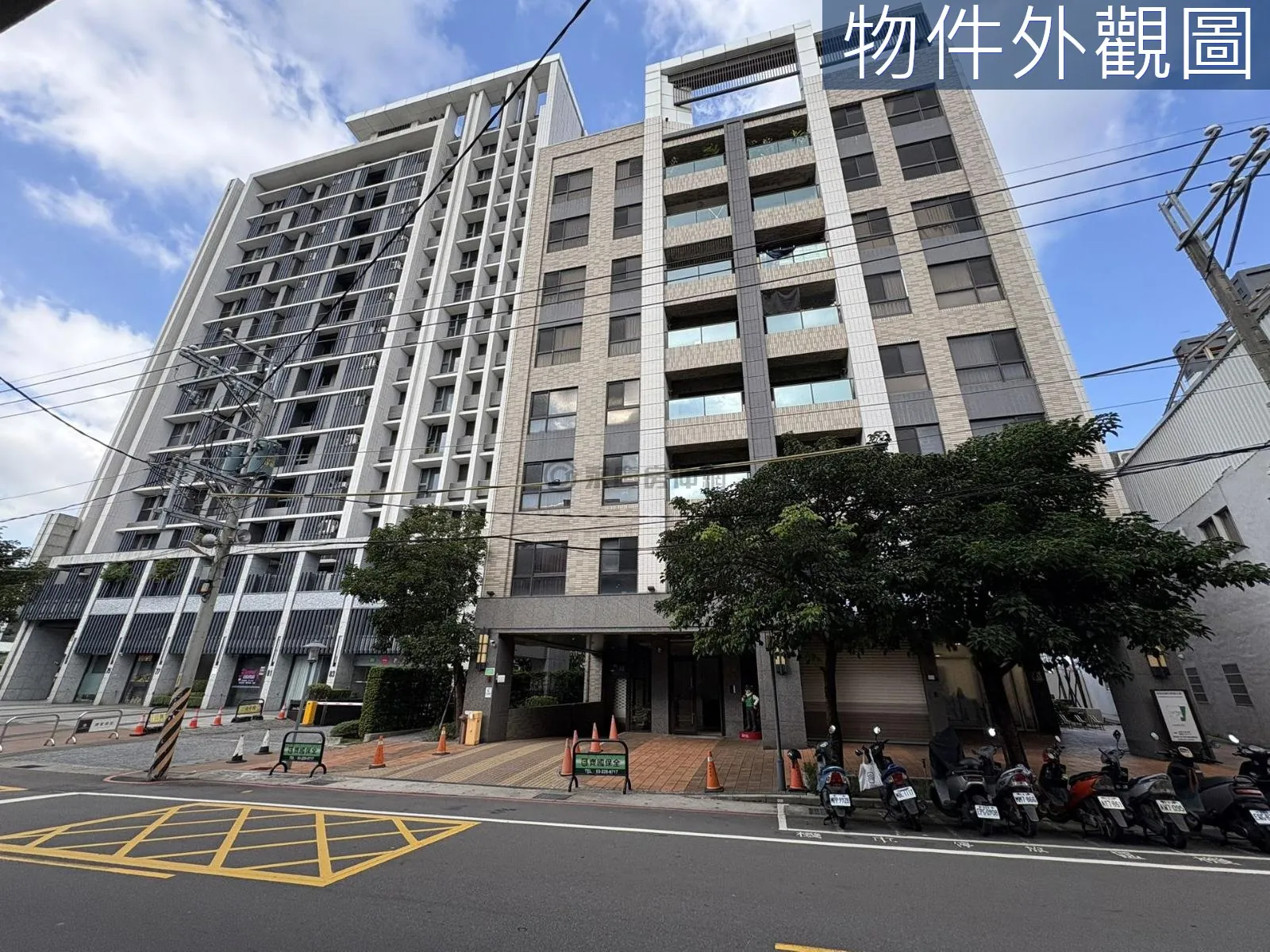 鶯歌鳳鳴重劃區森藏美裝電梯3+1房雙平車