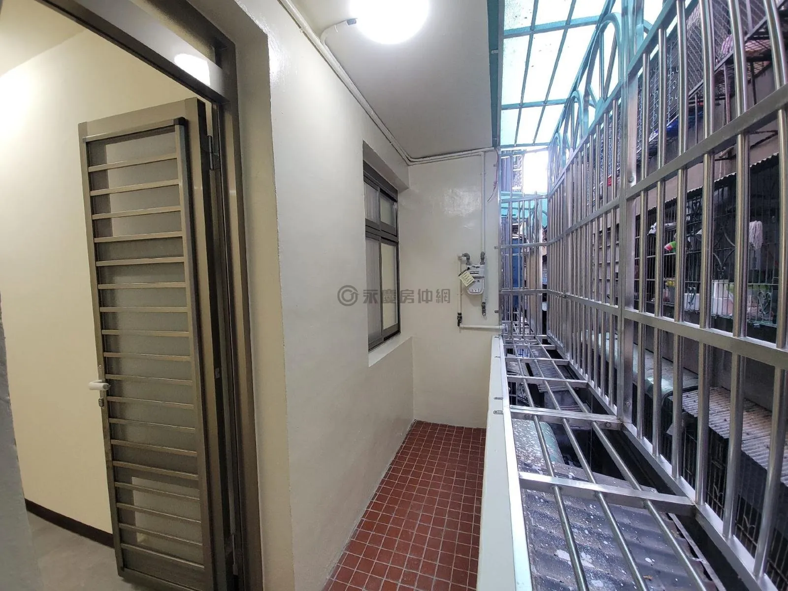 鳳吉二街雙商圈低樓層天然瓦斯雙衛前後陽台翻新美寓 第 13 張