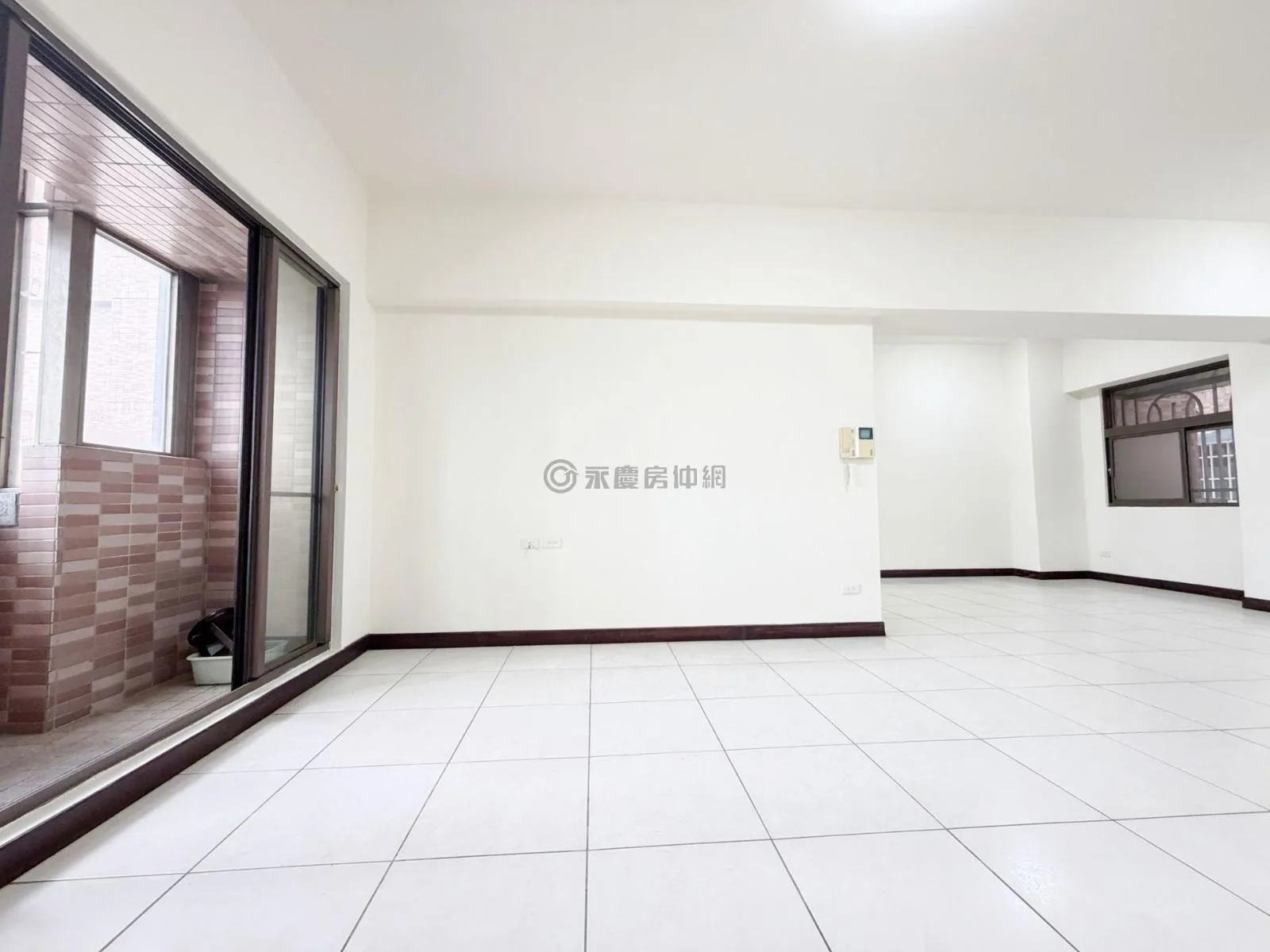 陸光新城C區永久棟距景觀耐震SRC結構三房車