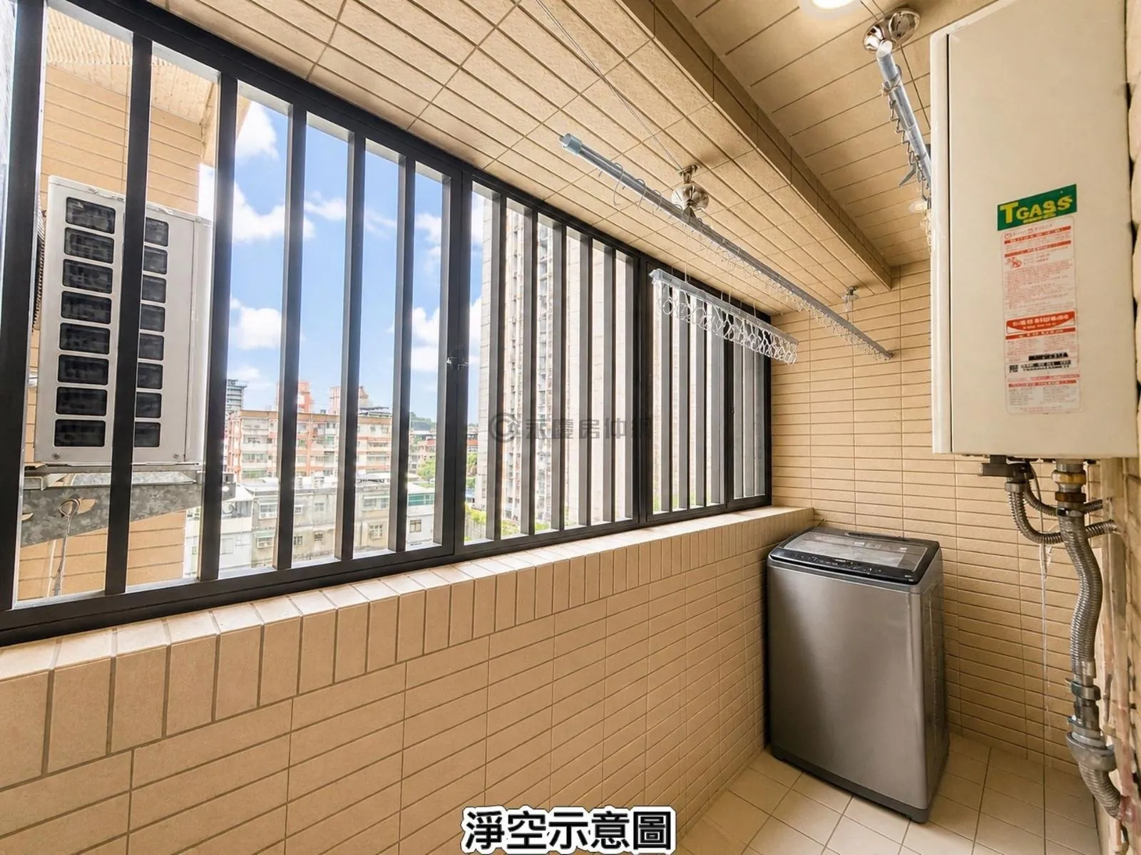 市中心八方心砌3房車│邊間輕屋齡│優質裝潢 第 13 張