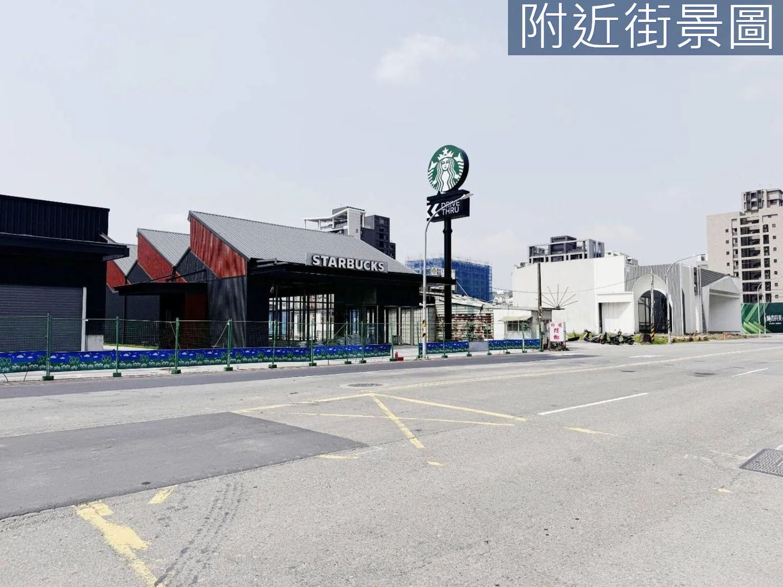 近鳳鳴火車站國際新城主幹道上大面寬公寓一樓 第 12 張