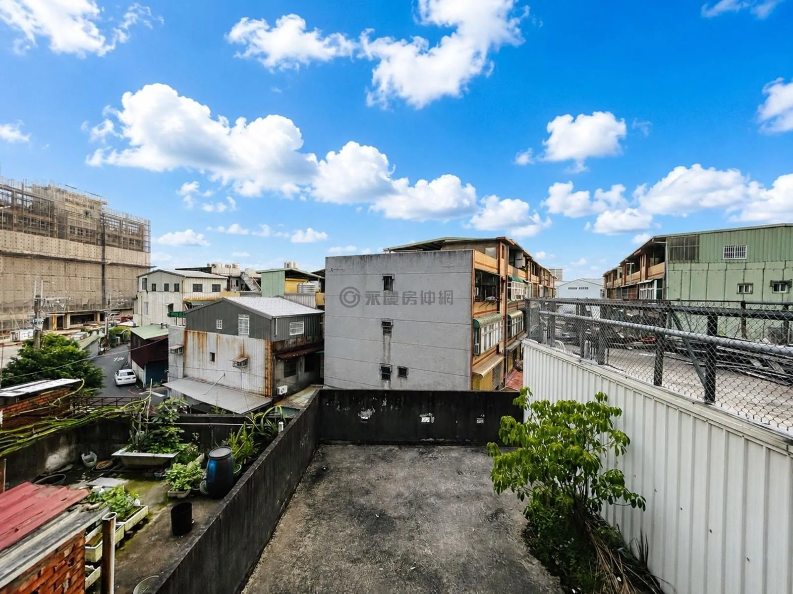 鶯桃路4房公寓｜屋況微整新│近捷運站交流道 第 14 張