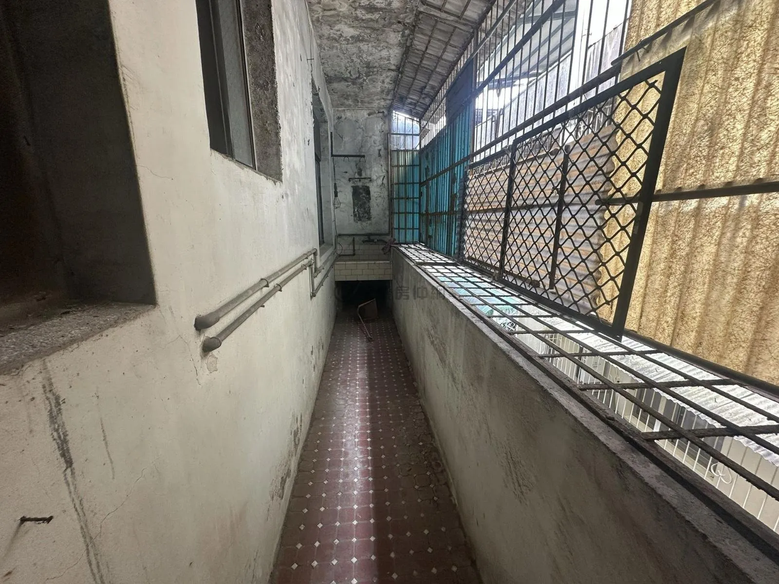 建國國小旁捷運商圈低總價公寓 第 7 張