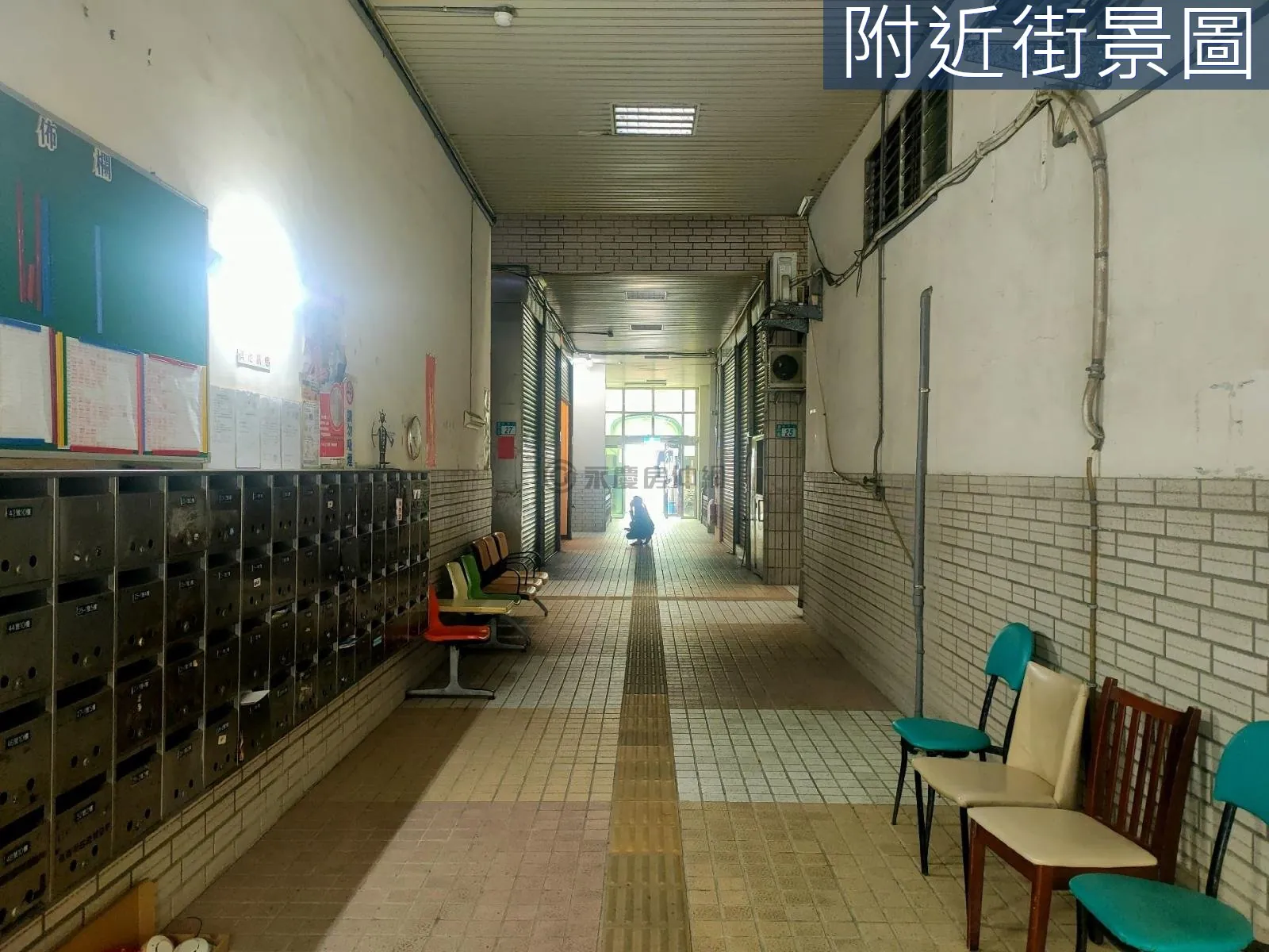 近車站三鶯帝王社區1樓挑高倉庫店面 第 4 張