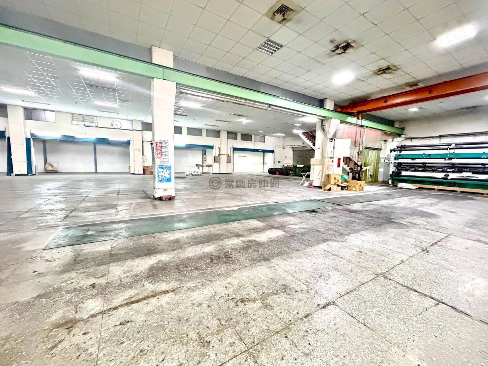 桃園甲工廠房1+2樓大電力貨梯2頓天車 第 7 張