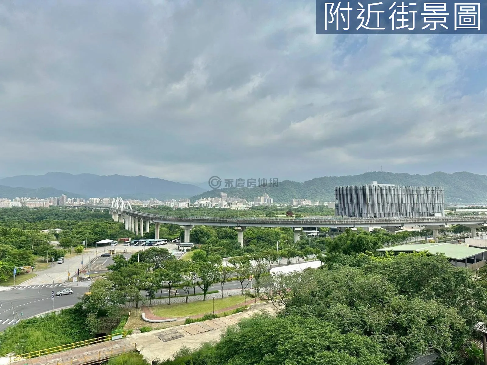 鶯歌火車站旁全新建築2樓室內大空間可彈性規劃 第 15 張