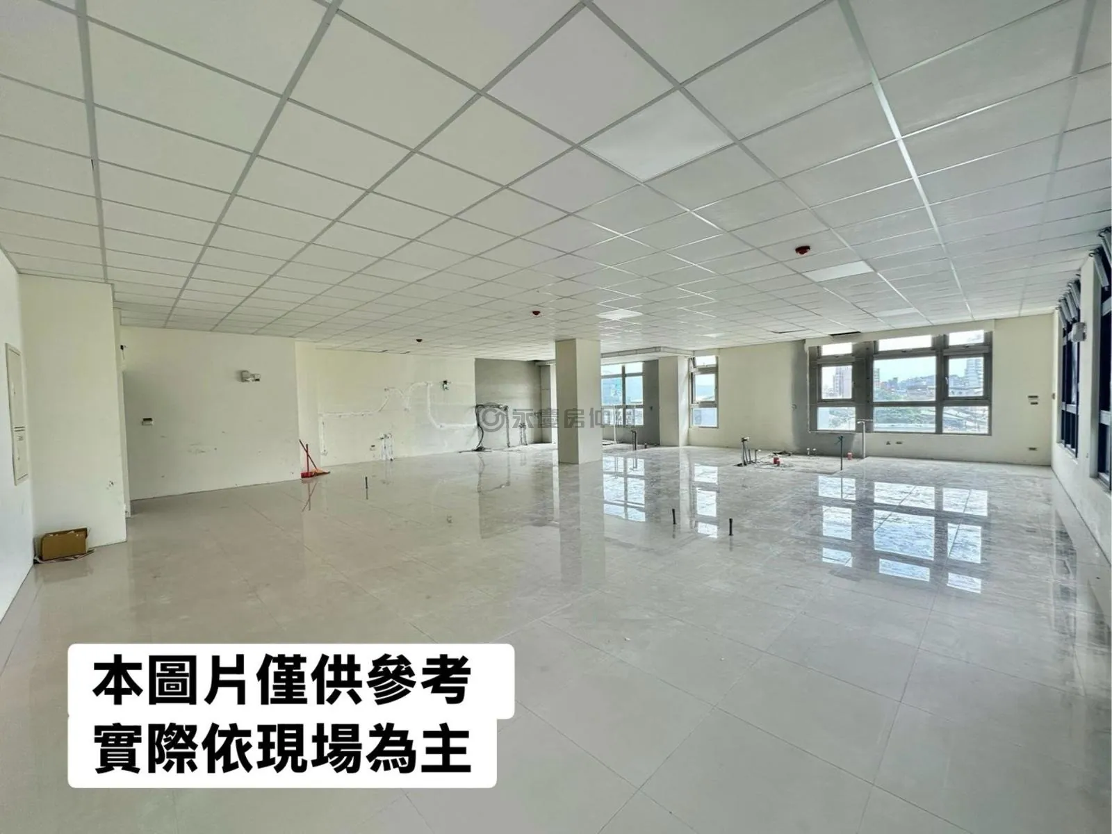 鶯歌火車站旁全新建築4樓室內大空間可彈性規劃 第 3 張