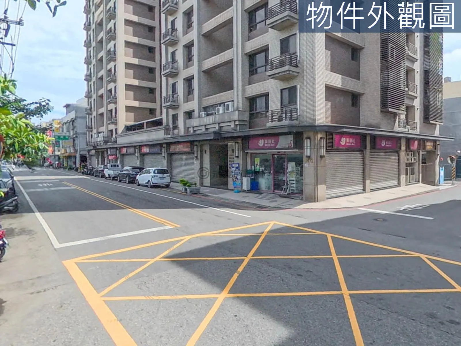 近大湳鳳鳴龜山樂活市10樓頂樓舒適2房大車位2