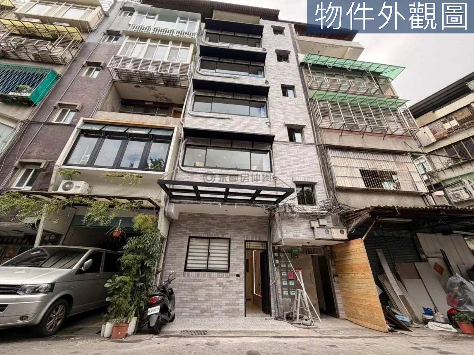 三重永福街徐匯站捷運旁黃金三樓美妝屋 第 10 張