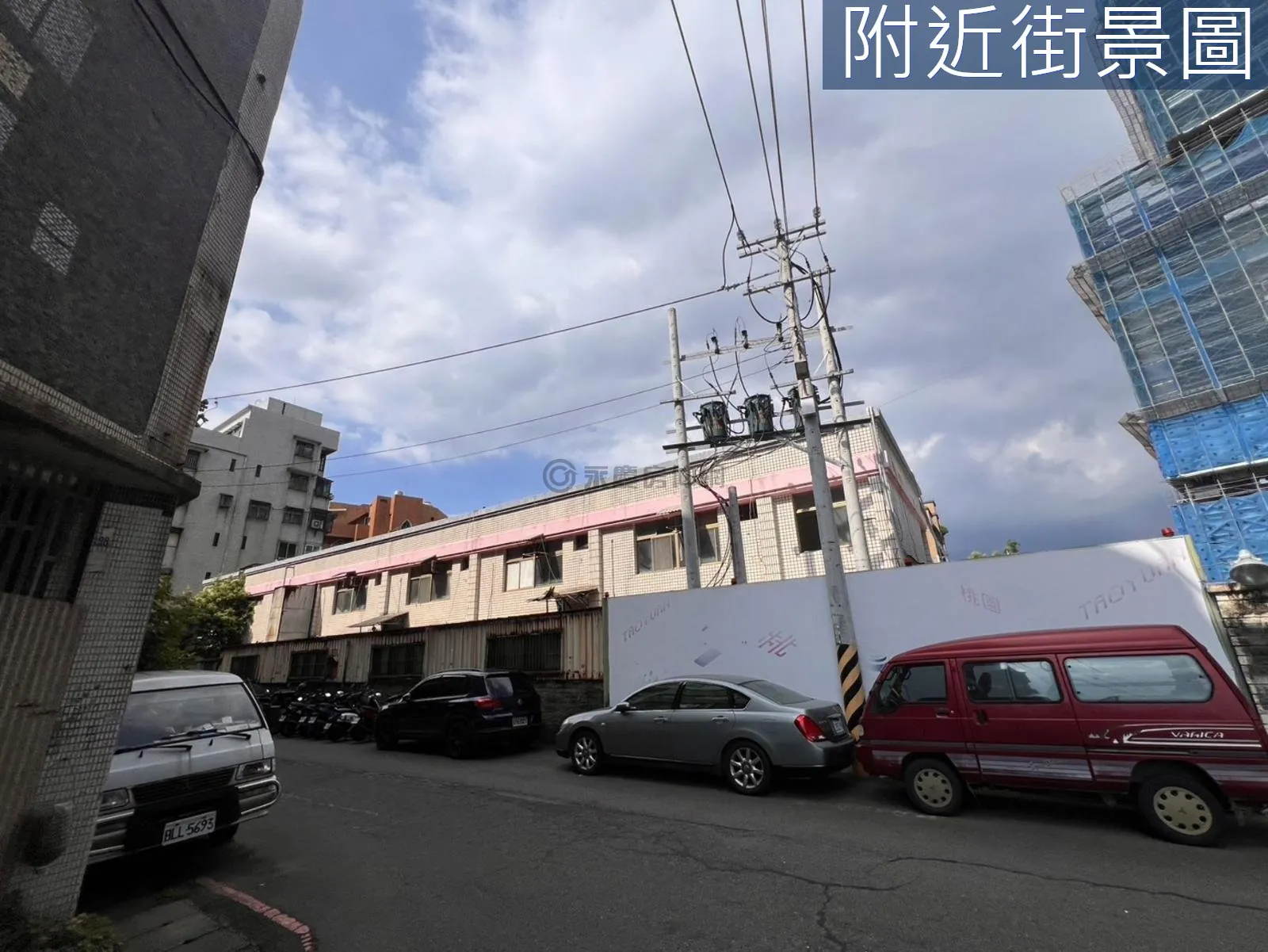 中路市府旁一樓7米大面寬公寓店面文武皆可A 第 3 張