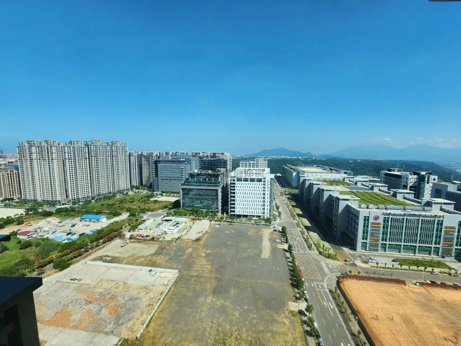 龜山文桃路君邑維特魯威高樓層景觀帝王戶兩房附車位 第 10 張